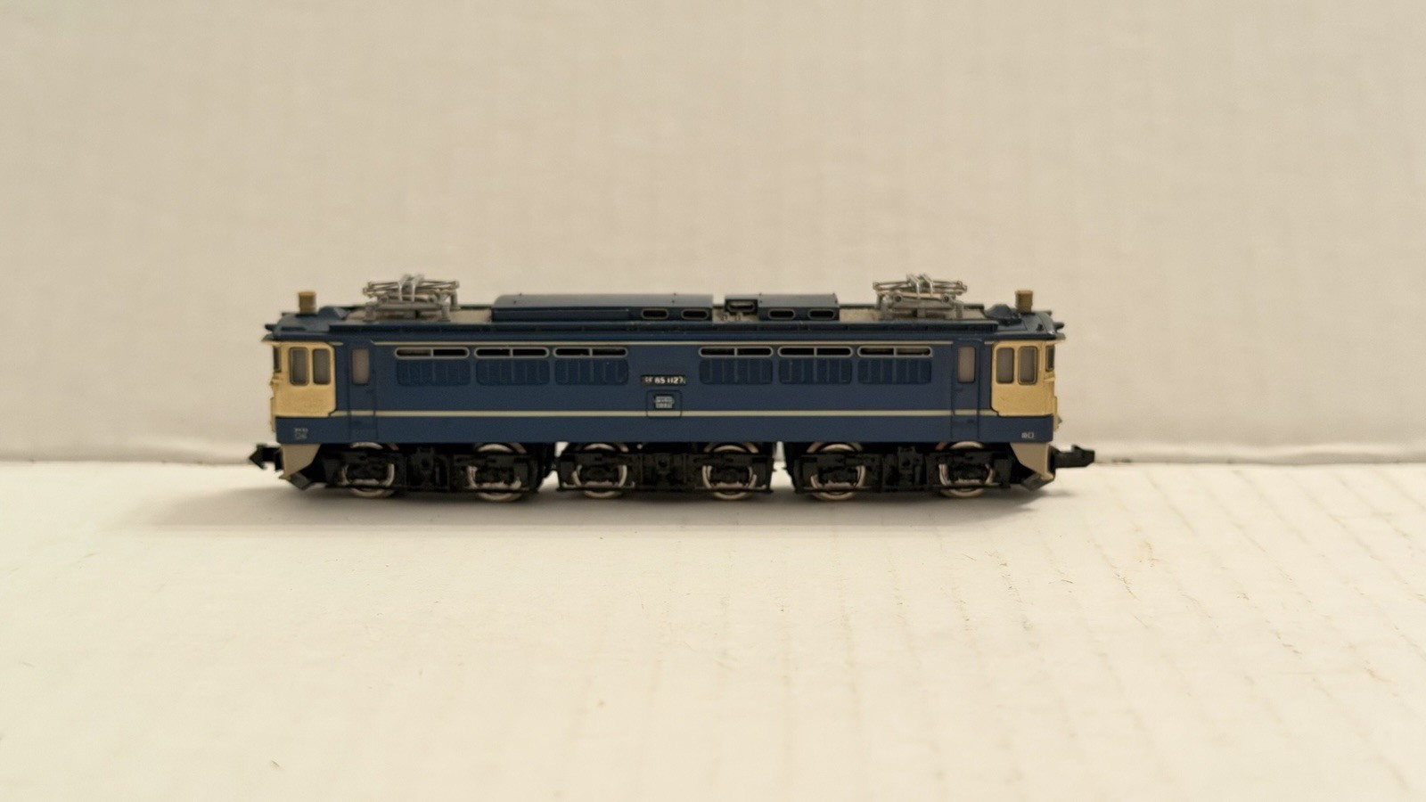 TOMIX N gauge 2101 EF-65 1100 JNR Electric Locomotive TOMIX N gauge 2101 EF-65 1100 JNR Electric Locomotive
