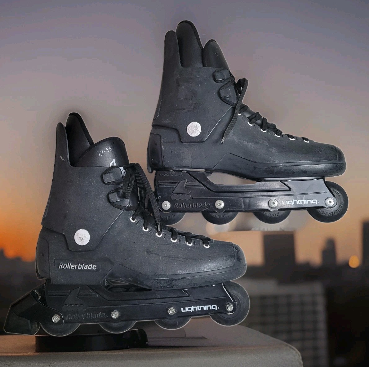 🛼Vintage 80\'s Rollerblade Lightning Inline Skates Italy Black Men 13 **c-video 🛼Vintage 80\'s Rollerblade Lightning Inline Skates Italy Black Men 13 **c-video