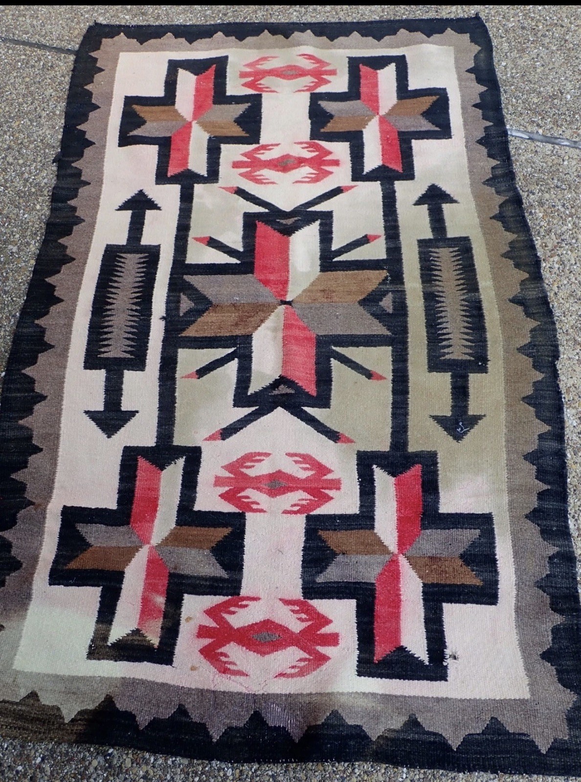 Antique NATIVE AMERICAN INDIAN NAVAJO Hand Woven Wool RUG 1930s-50s 