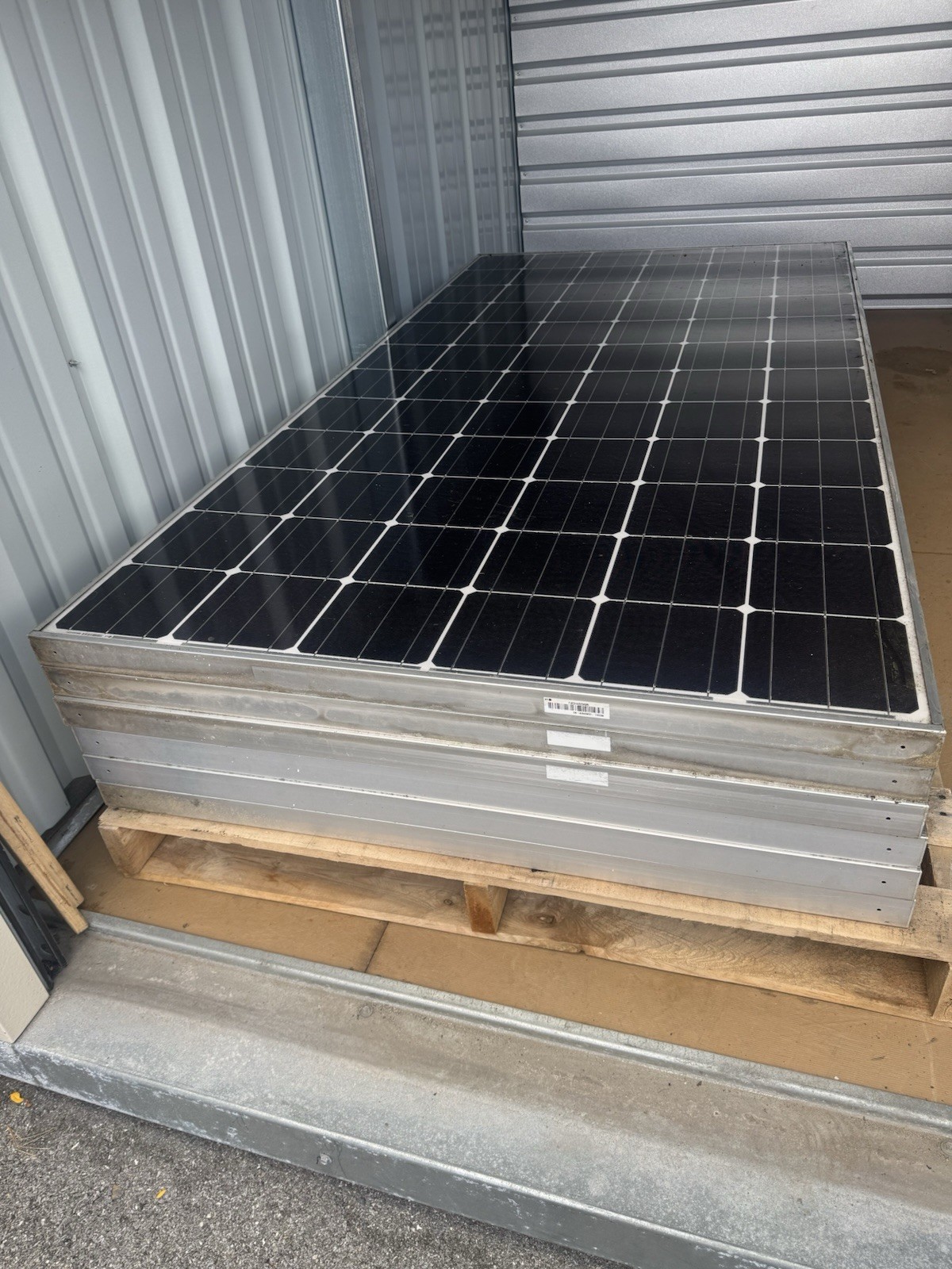 LG LG360N2W-B3 NeoN 360W  Commercial Solar Panels LOT OF 10 Panels