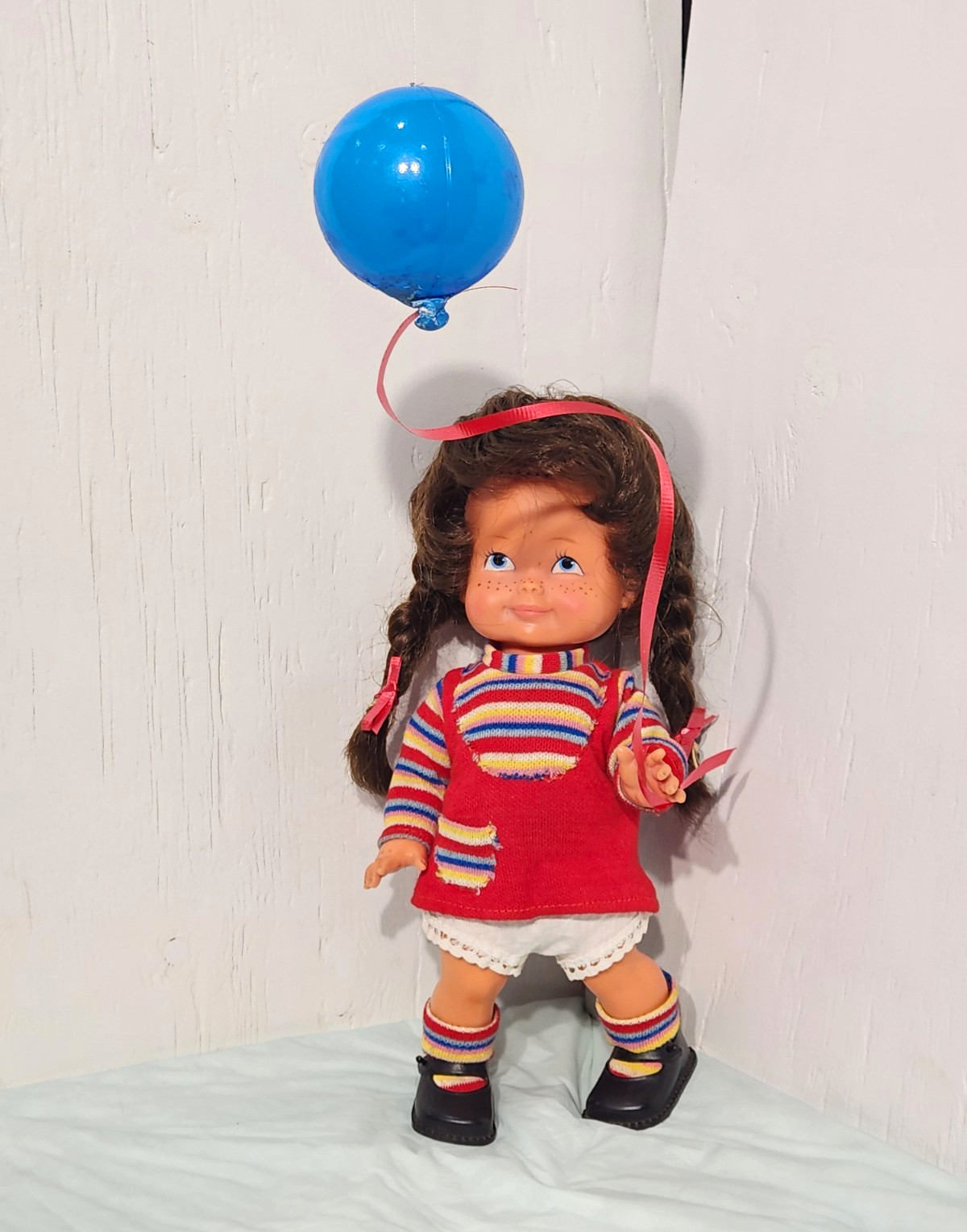 Vintage Götz Doll Horst Heerlein HHe Artist Mark Rainbow Outfit 1970s Vintage Götz Doll Horst Heerlein HHe Artist Mark Rainbow Outfit 1970s
