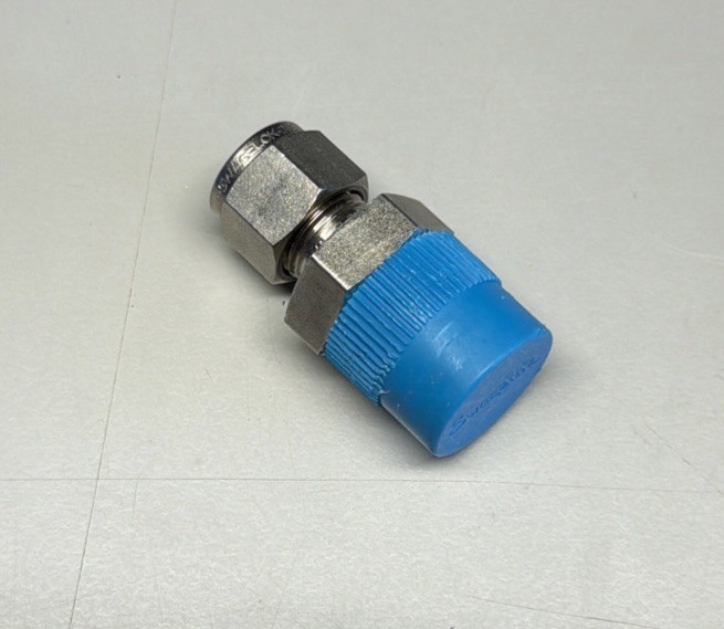 Swagelok SS-600-1-8 Male Connector Fitting 3/8” Tube X 1/2” MNPT