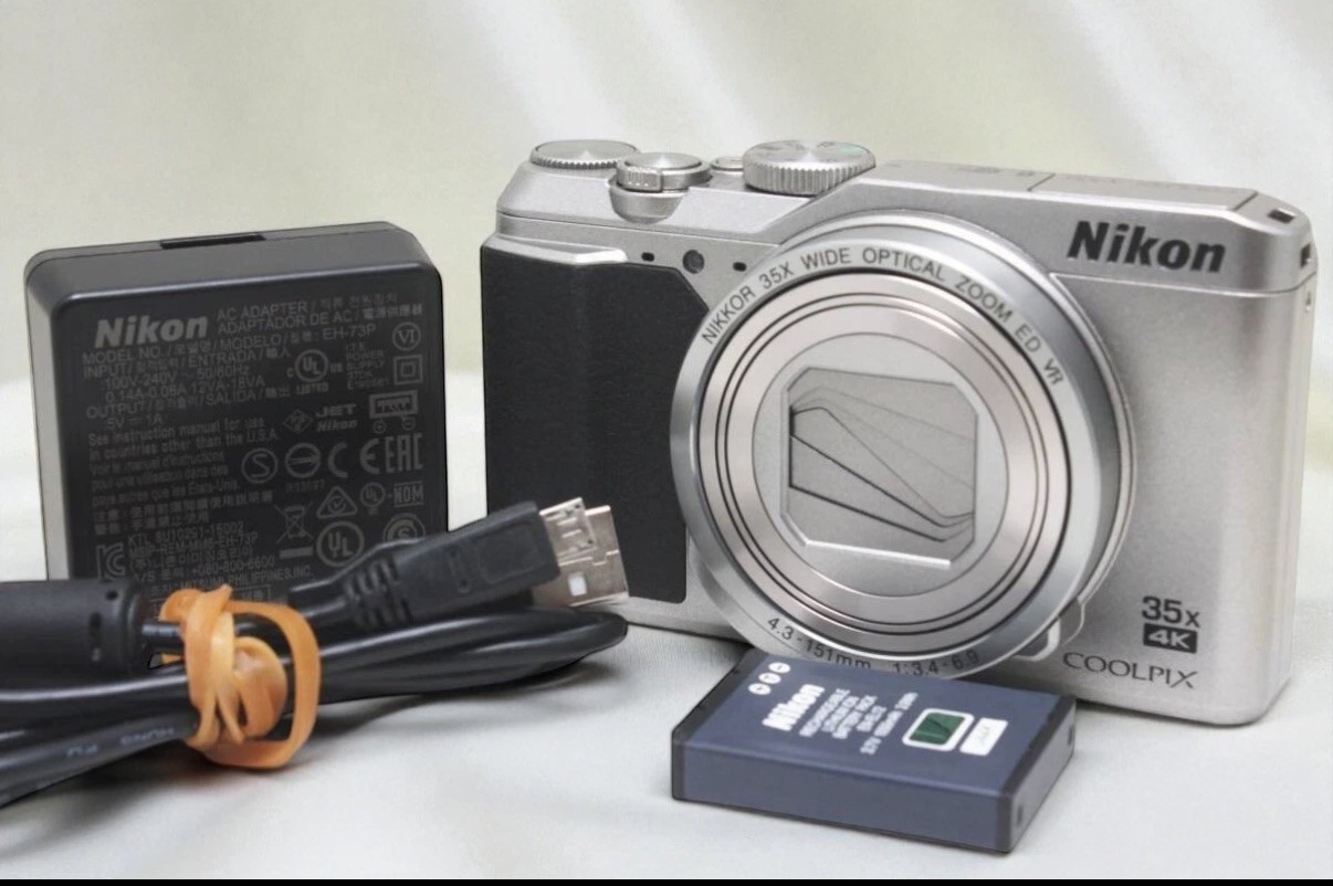 [Mint] Nikon COOLPIX A900 20.3MP Compact Camera Tested w/Battery Charger