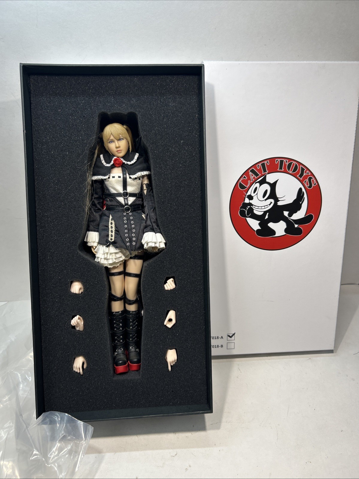 DOA Marie Rose Action Figure Model Pre-order 1/6 Scale Collection DOA Marie Rose Action Figure Model Pre-order 1/6 Scale Collection