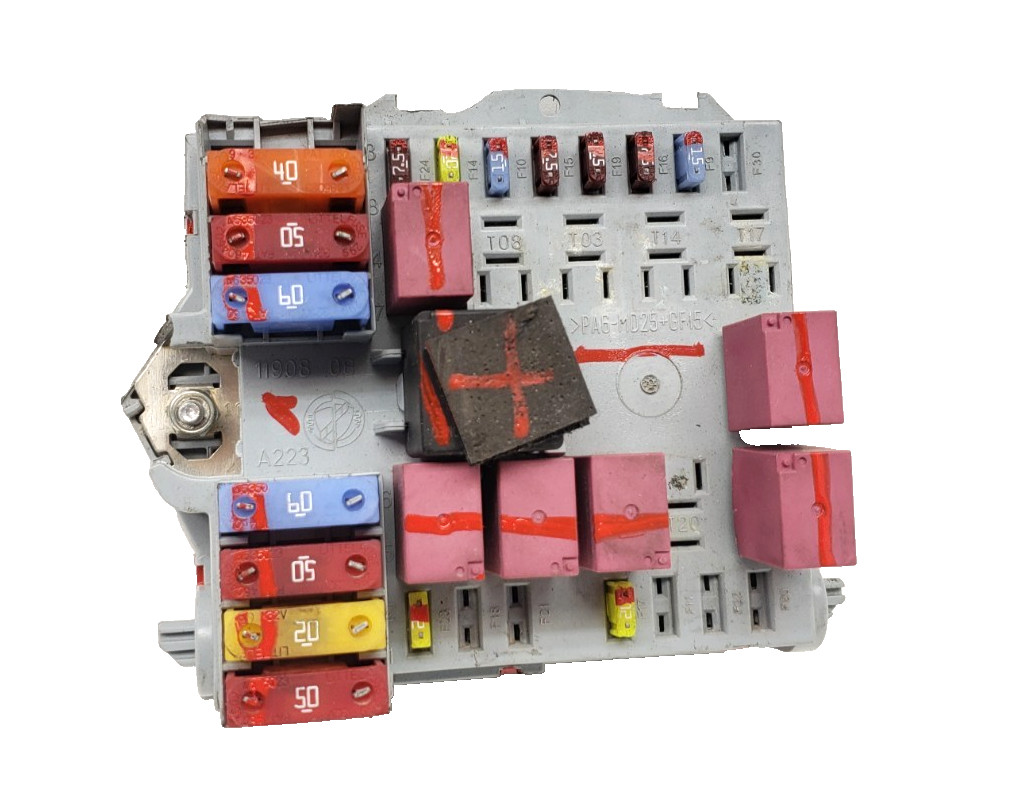 2022-2025 Ram Promaster 1500 2500 Power Distribution Module 68305537AD