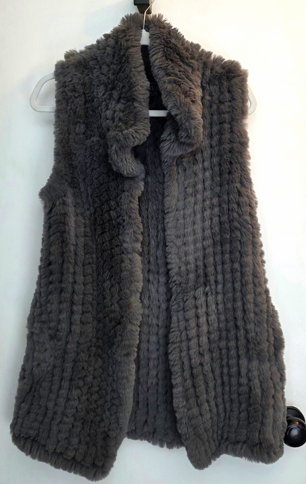 Donna Salyers Fabulous Furs Gray Soft Faux Fur Women\'s Gray Vest & Scarf Size XS