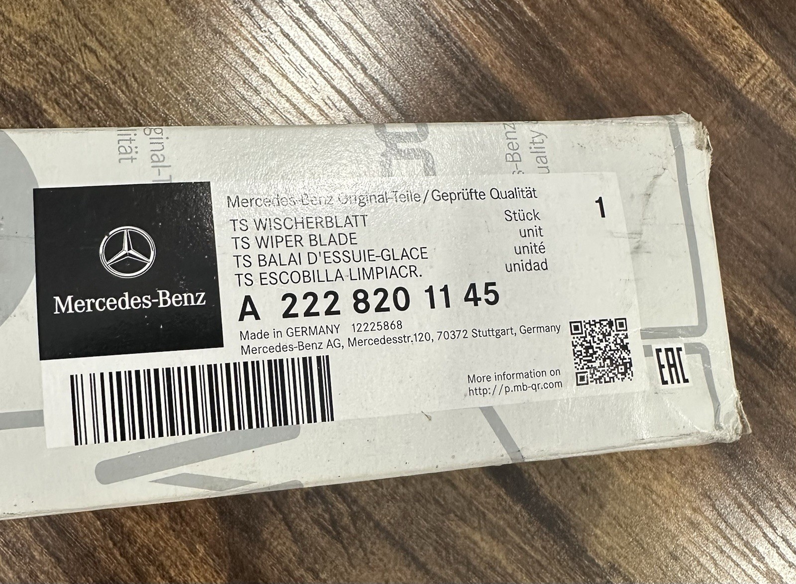 A2228201145 GENUINE OEM MERCEDES-BENZ LEFT/RIGHT WIPER BLADE.