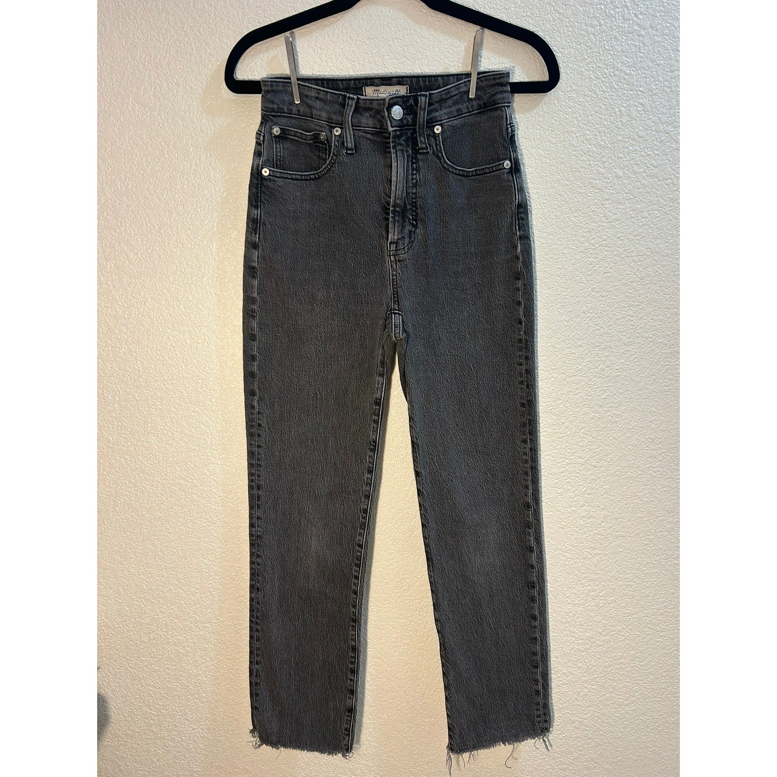 Madewell Curvy Perfect Vintage Straight Jeans Light Black Denim Raw Hem 25 Madewell Curvy Perfect Vintage Straight Jeans Light Black Denim Raw Hem 25