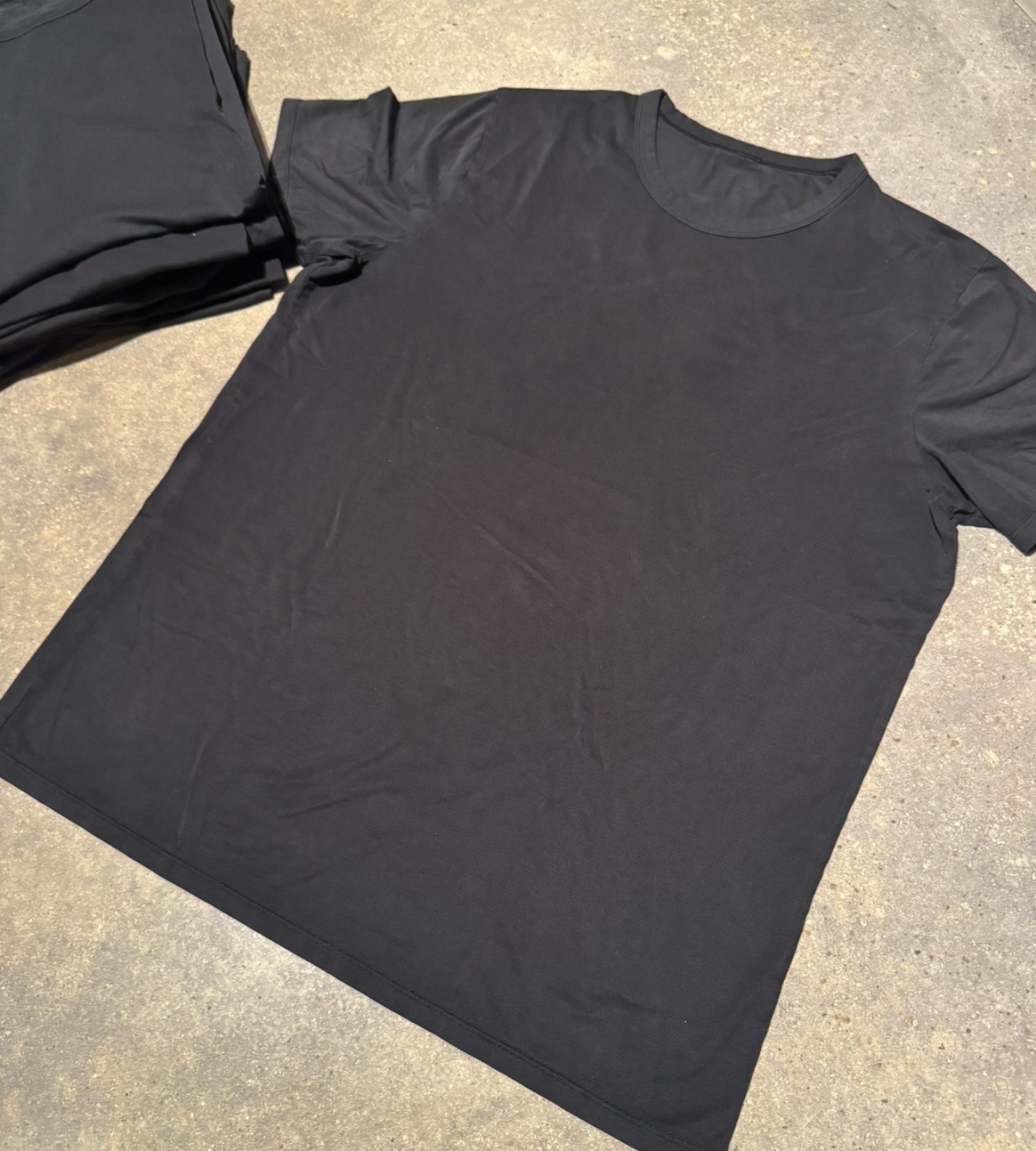 LULULEMON Fundamental Tee Shirt Men Black LARGE