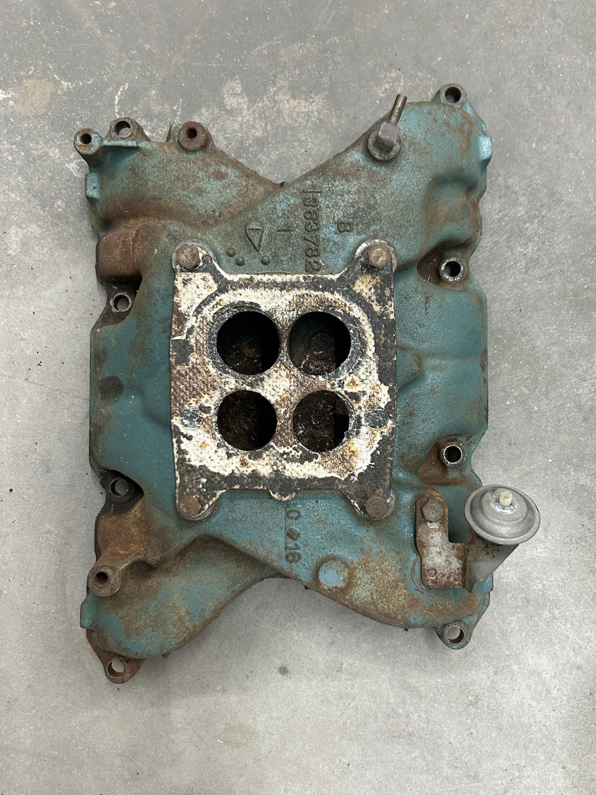 BUICK 1964 1965 1966 401 425 NAILHEAD 4 BARREL CAST IRON INTAKE MANIFOLD 363782 BUICK 1964 1965 1966 401 425 NAILHEAD 4 BARREL CAST IRON INTAKE MANIFOLD 363782