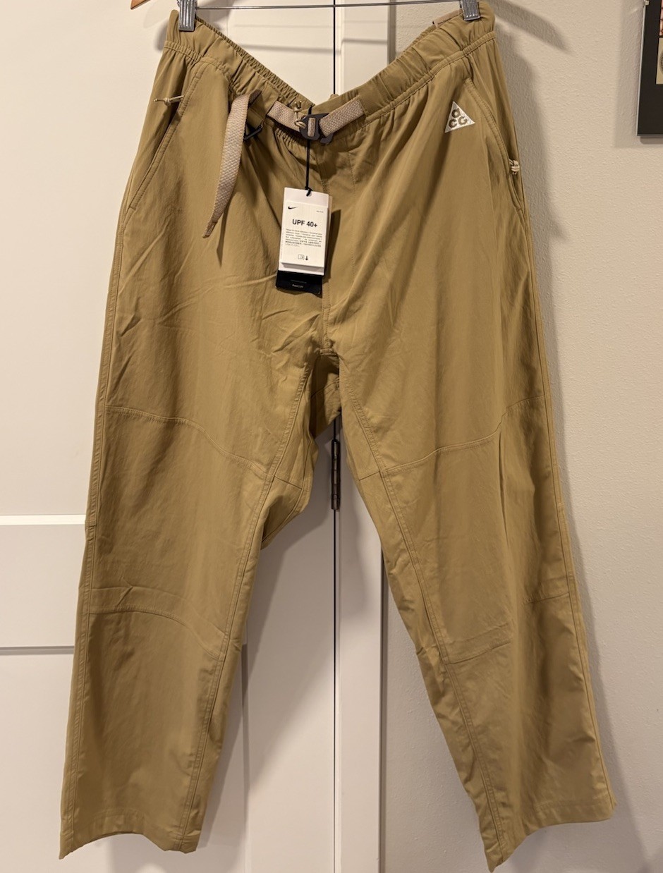 Nike ACG UV Woven Hiking Hike Pants Utility Khaki Beige FN2450-297 Men’s XL NWT Nike ACG UV Woven Hiking Hike Pants Utility Khaki Beige FN2450-297 Men’s XL NWT
