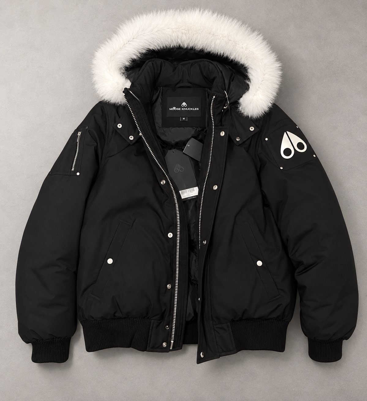 moose knuckles mens jacket medium Authentic moose knuckles mens jacket medium Authentic