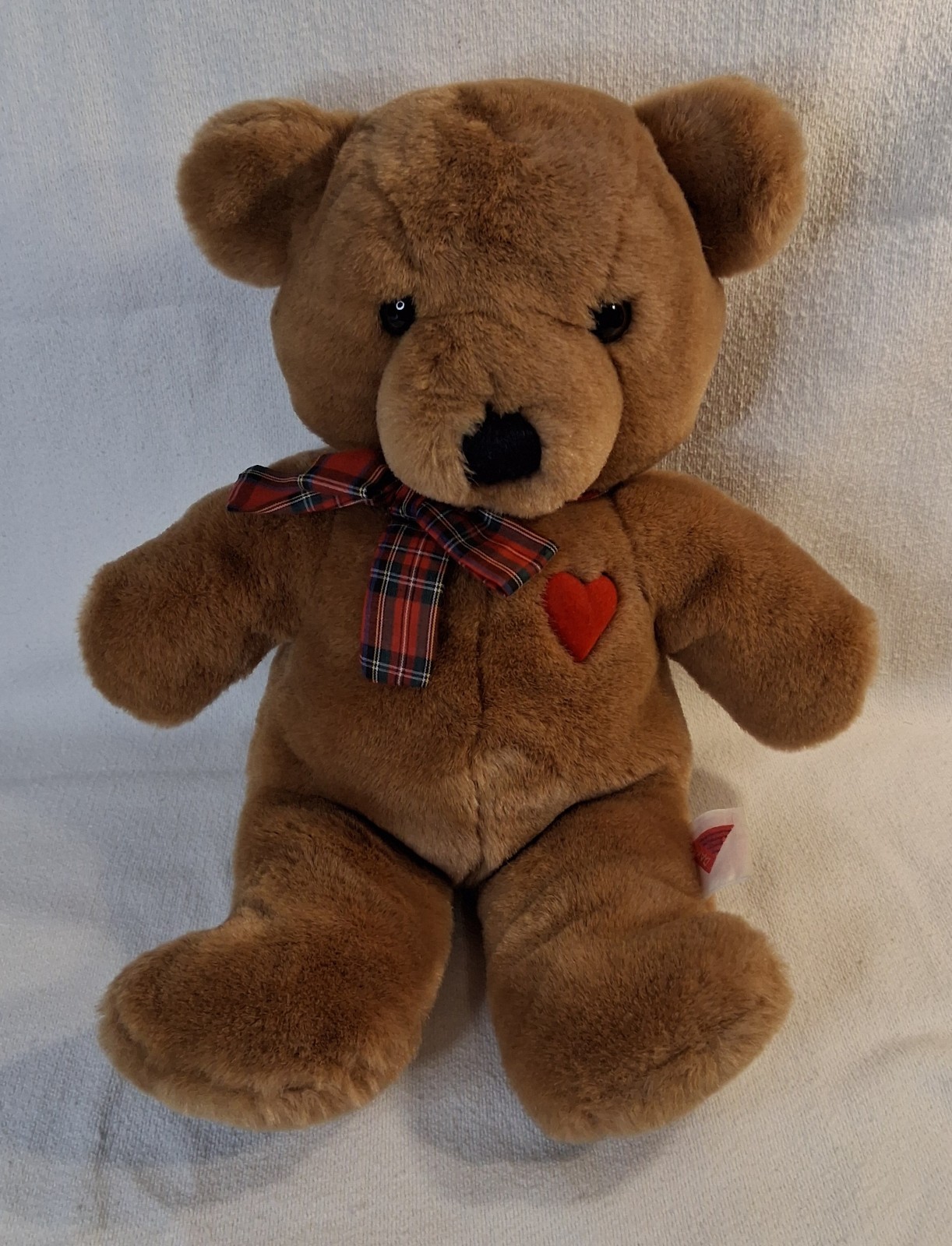 Vintage 1983 Dakin Teddy Bear  Plaid Bow Red Heart Plush 16\
