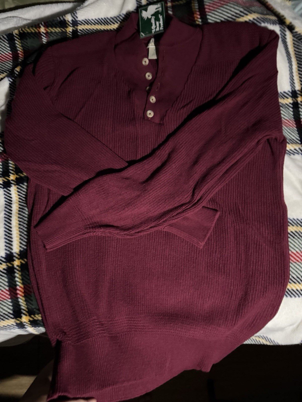 L.L. Bean Men’s Burgundy Cotton Knit Henley Button Pullover Sweater L NWT L.L. Bean Men’s Burgundy Cotton Knit Henley Button Pullover Sweater L NWT