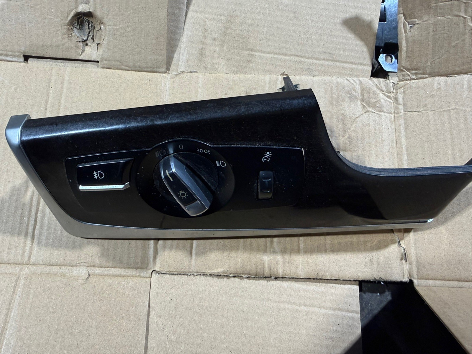 2011-2016 BMW 528i 535i 550i F10 Headlight Switch Head Light Control Switch OEM 2011-2016 BMW 528i 535i 550i F10 Headlight Switch Head Light Control Switch OEM