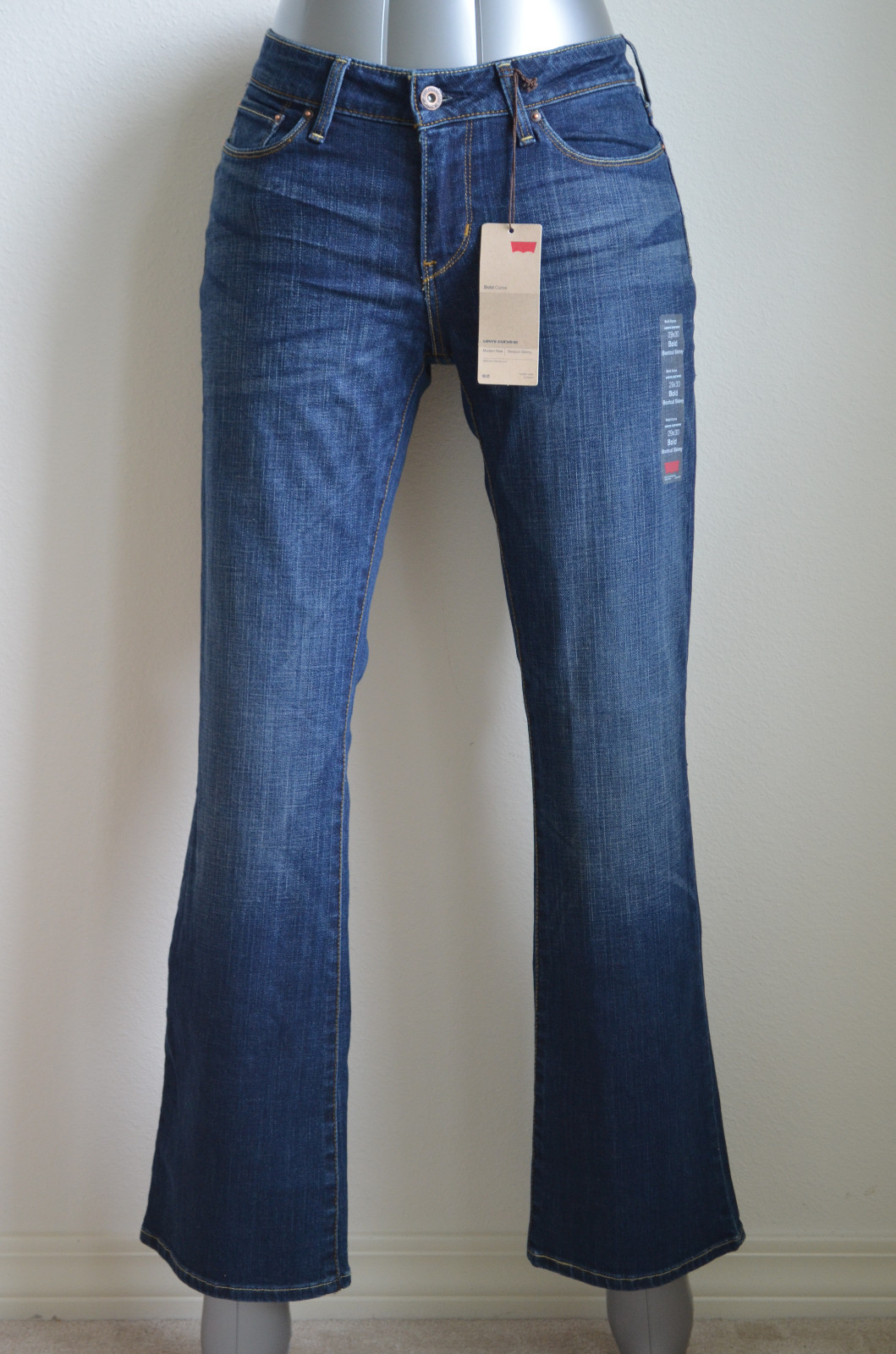 Levi\'s Mod Rise Bold Curve Bootcut Skinny Jeans Blue Drama NWT Sty 058060096 Levi\'s Mod Rise Bold Curve Bootcut Skinny Jeans Blue Drama NWT Sty 058060096