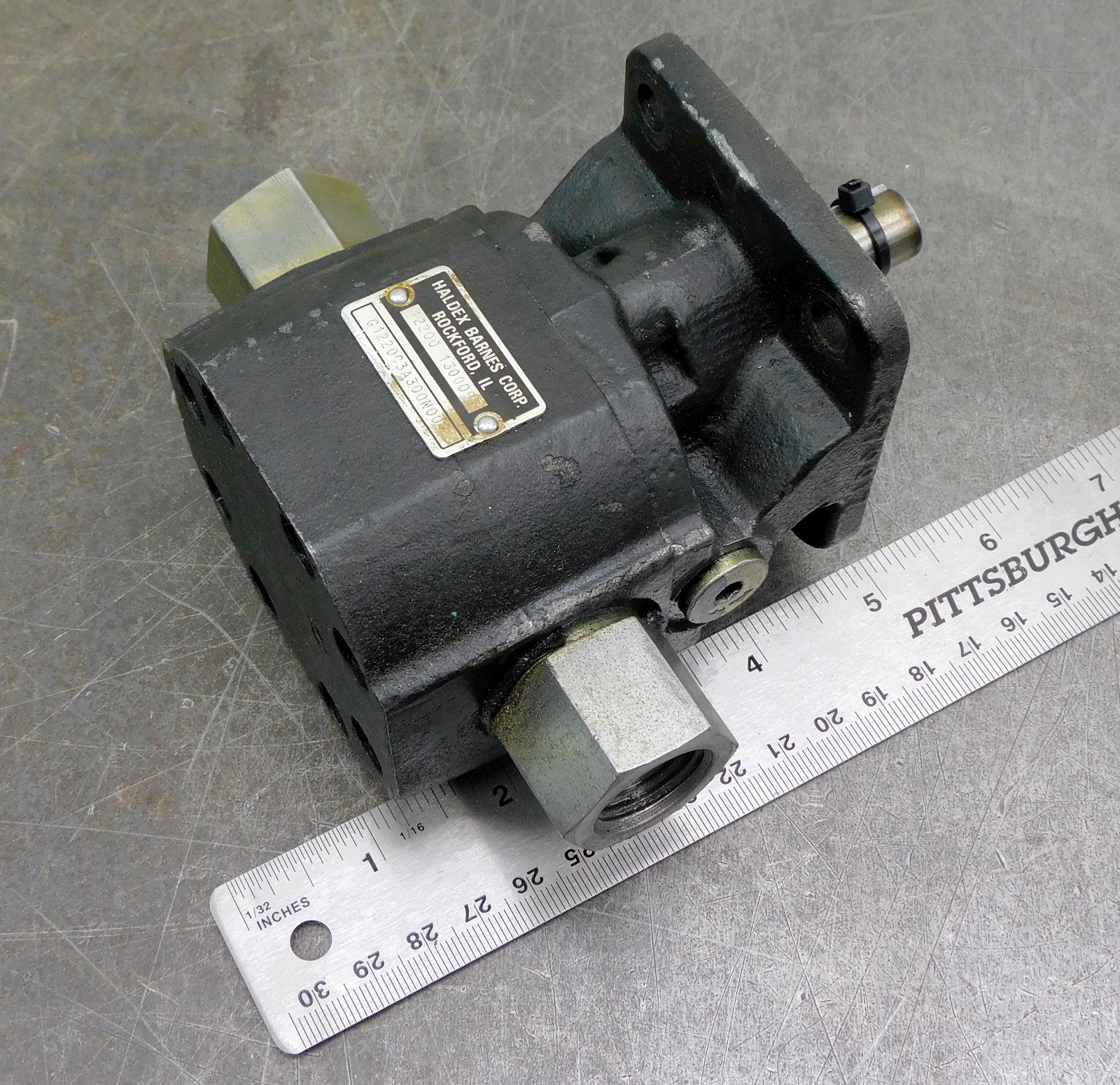 Concentric Haldex Barnes 1300097 G1220C3A300N00 Hydraulic Pump