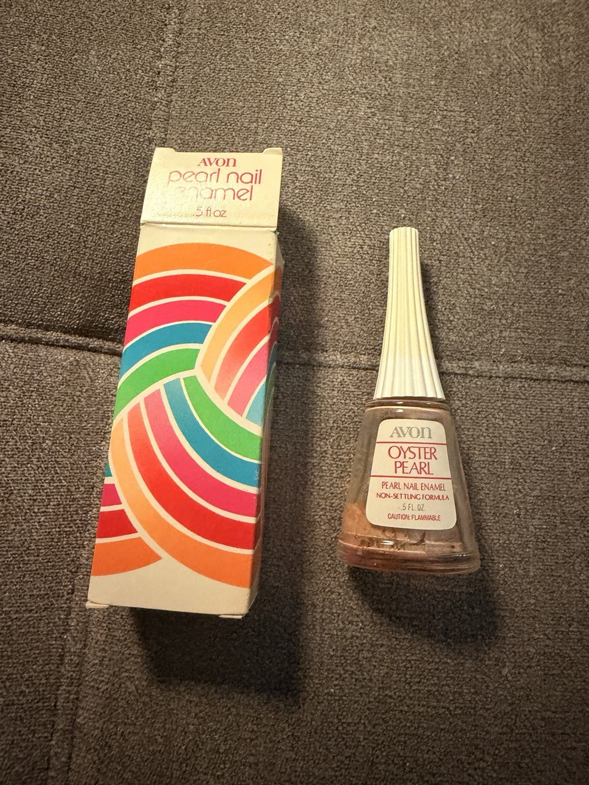 1970s Avon Oyster Pearl Nail Enamel .5 oz Boxed Vintage Beauty Collectible