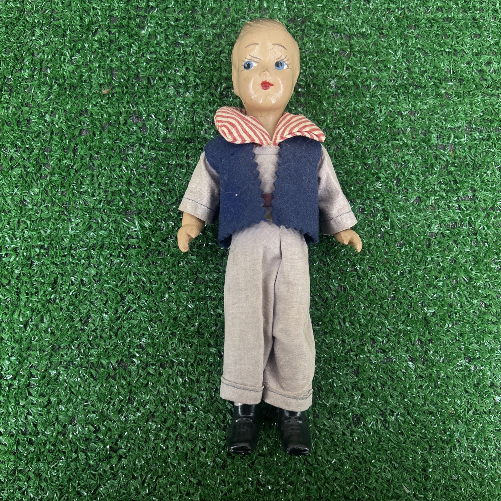 Vintage 1940's Hollywood Composition Boy Doll Blue Side Eyes 8