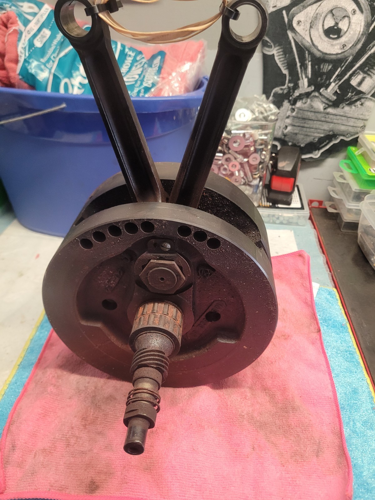 1963 FL Panhead Crankshaft Assembly OEM Knucklehead Flathead Vintage Chopper 1963 FL Panhead Crankshaft Assembly OEM Knucklehead Flathead Vintage Chopper