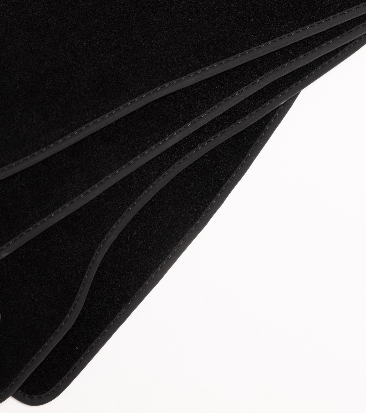For Mercedes B-Class Velour Floor Mats 2011-2019 – W246 – Black