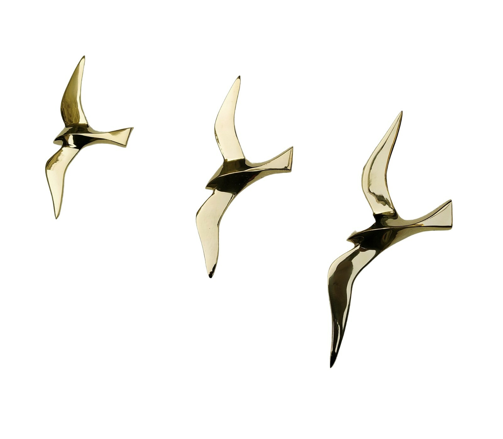 Decorative Brass Wall Mount Flying Seagull Birds Set of 3 Pcs -,25,20,17 cm Decorative Brass Wall Mount Flying Seagull Birds Set of 3 Pcs -,25,20,17 cm