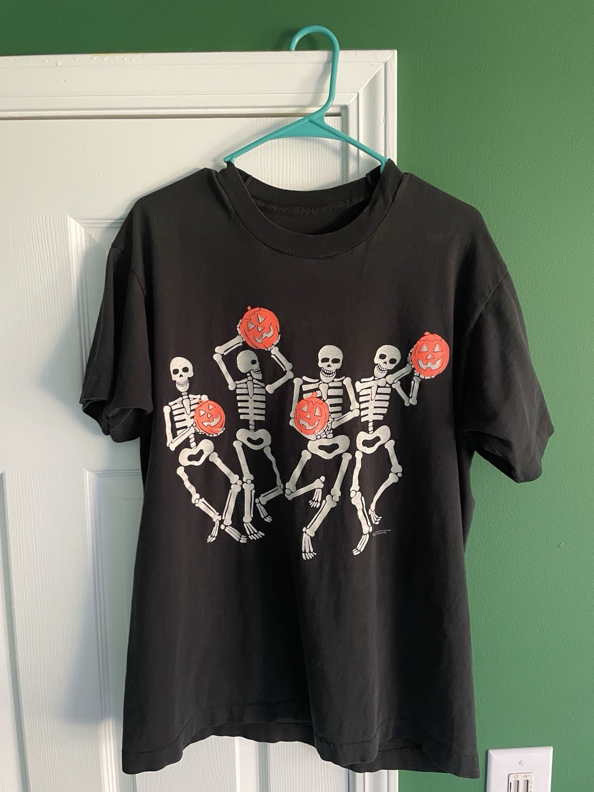 Vintage 1990 Halloween Skeleton T-Shirt, Size Large