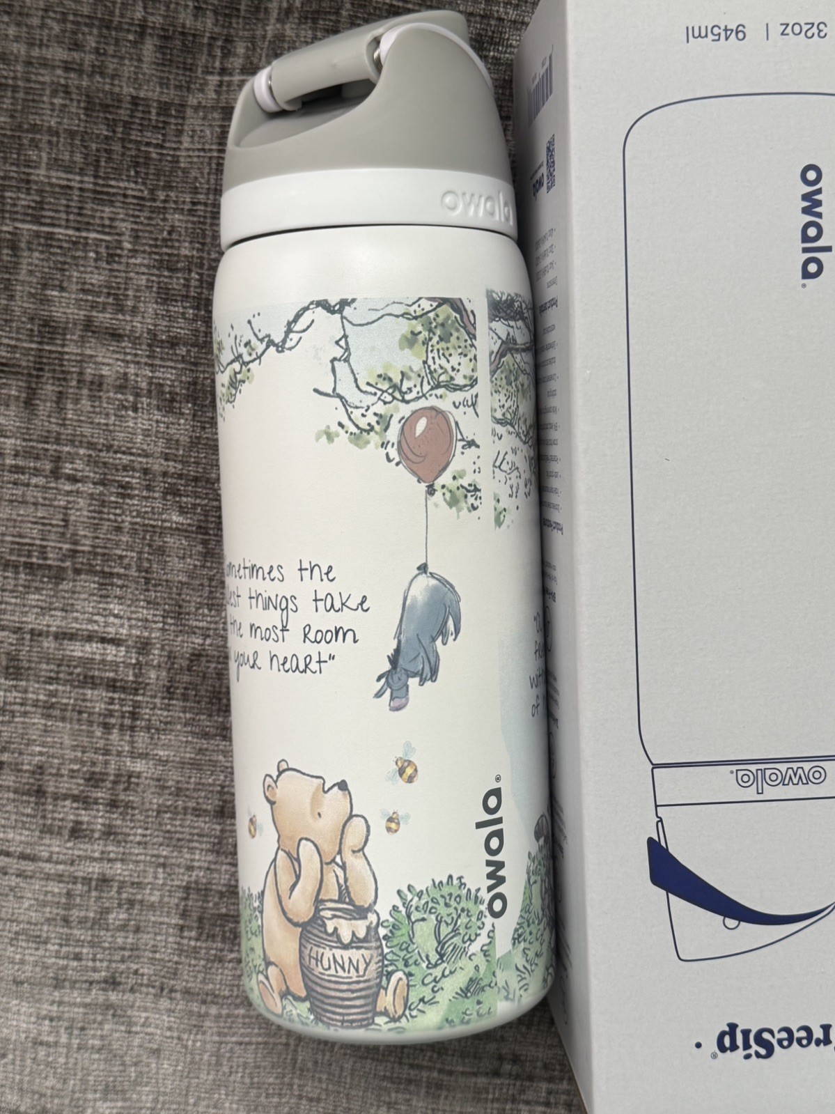 Owala Winnie the Pooh Disney Owala Free Sip 32oz
