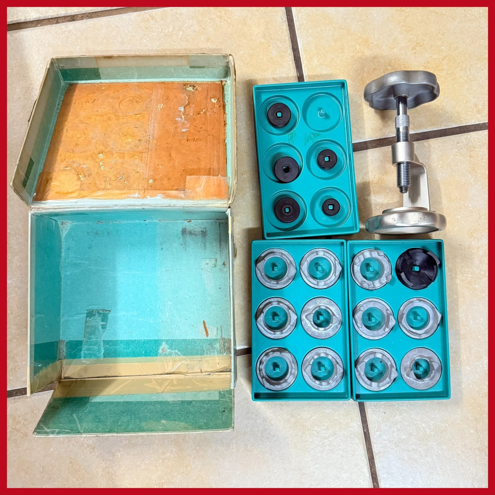 Genuine ROLEX EAZY OYSTER OPENER VINTAGE BOX 1001 SET