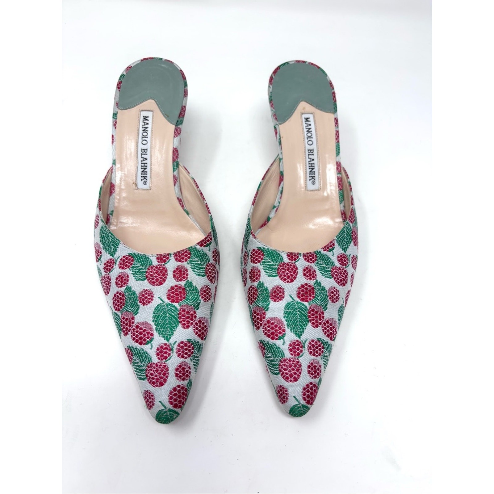 Manolo Blahnik Raspberry Mules Kitten Heel Vintage 90s Almond Toe size 39
