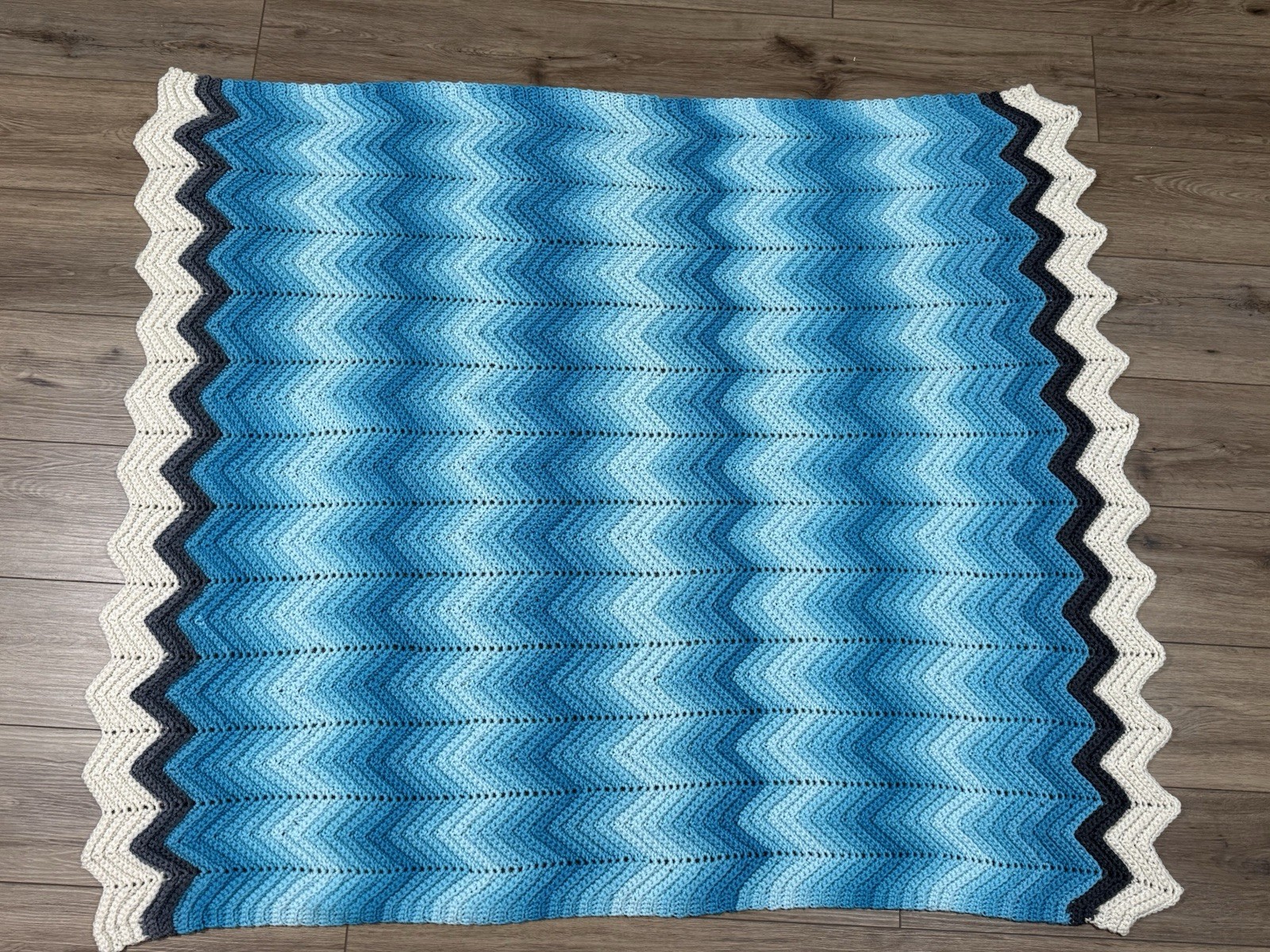 Vintage Hand Crocheted Blue Chevron Zig Zag Pattern Afghan Blanket 50
