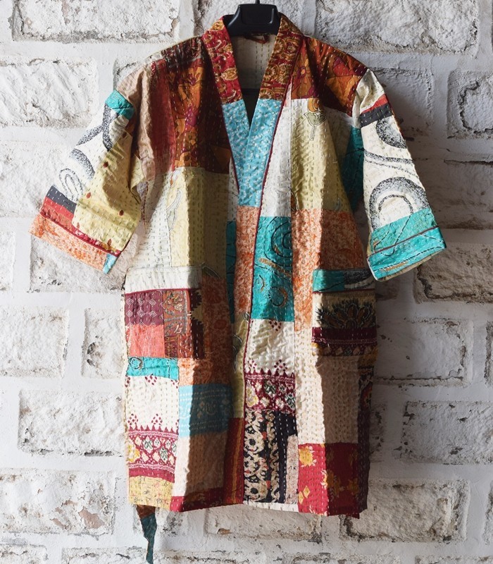 Vintage Kantha Patchwork Robe Handmade Silk Kimono Jacket Reversible India Vintage Kantha Patchwork Robe Handmade Silk Kimono Jacket Reversible India
