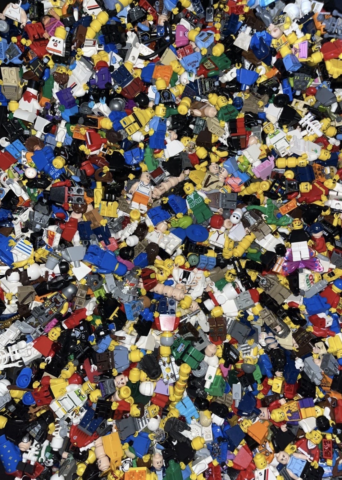 50 PIECES LEGO PARTS BULK LOT Parts Minifigures Torsos Heads Legs