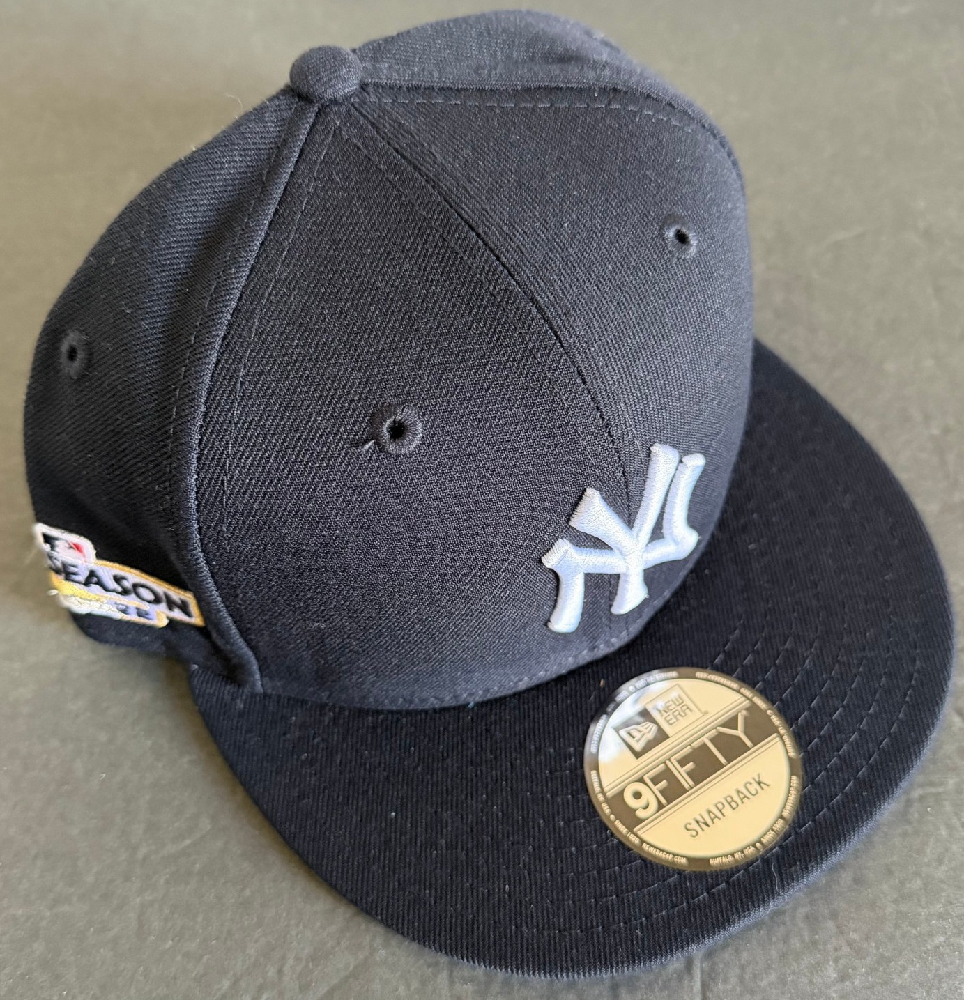 New York Yankees New Era 9FIFTY Snapback Hat Navy 2022 Postseason Side Patch