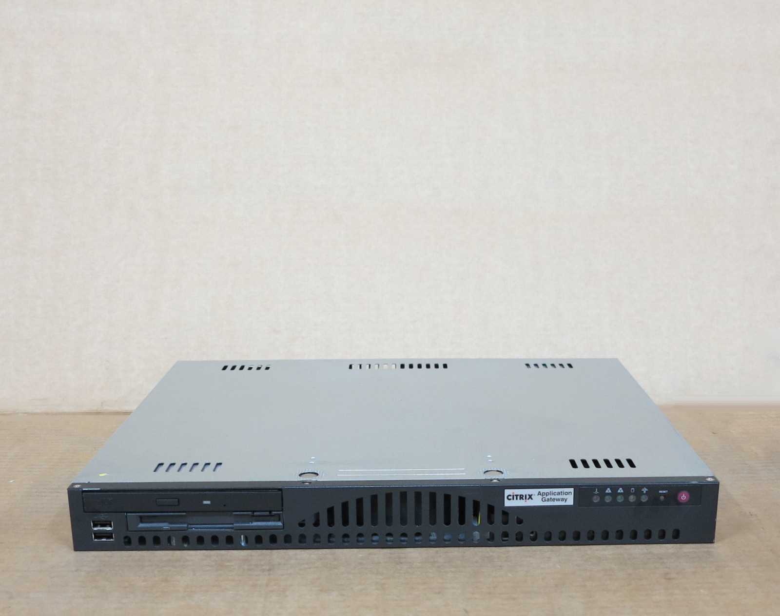 Citrix Application Gateway 5013C-M Super Micro SuperServer 3GHz 1Gb CD-ROM 40Gb