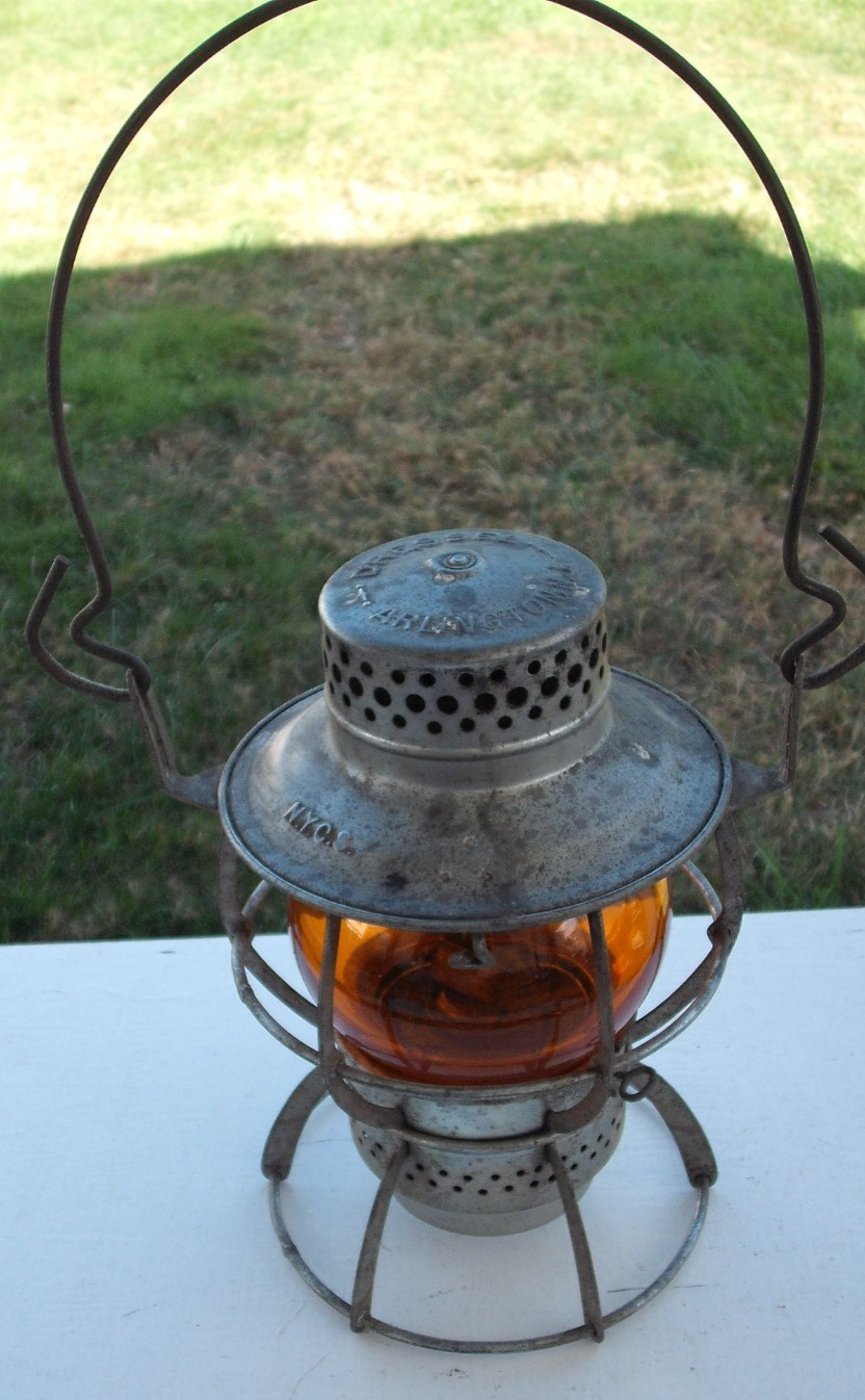 Rare 1920\'s NYCS New York Central Railroad Lantern with Amber Globe, Super Clean