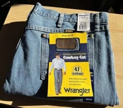 Wrangler Men\'s 47Mwz Premium Performance Cowboy Cut Reg Fit Prewashed Jeans  42W