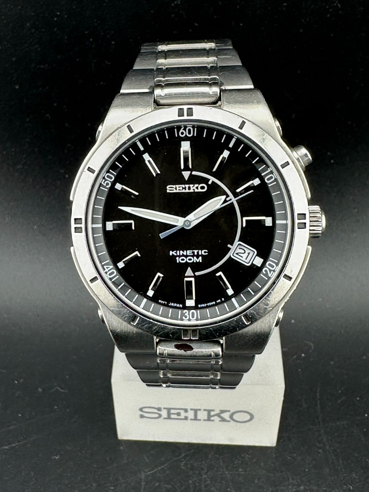 Seiko Kinetic Men\'s Black Dial Date 40mm Quartz Watch 5M62-0BJ0 New Capacitor