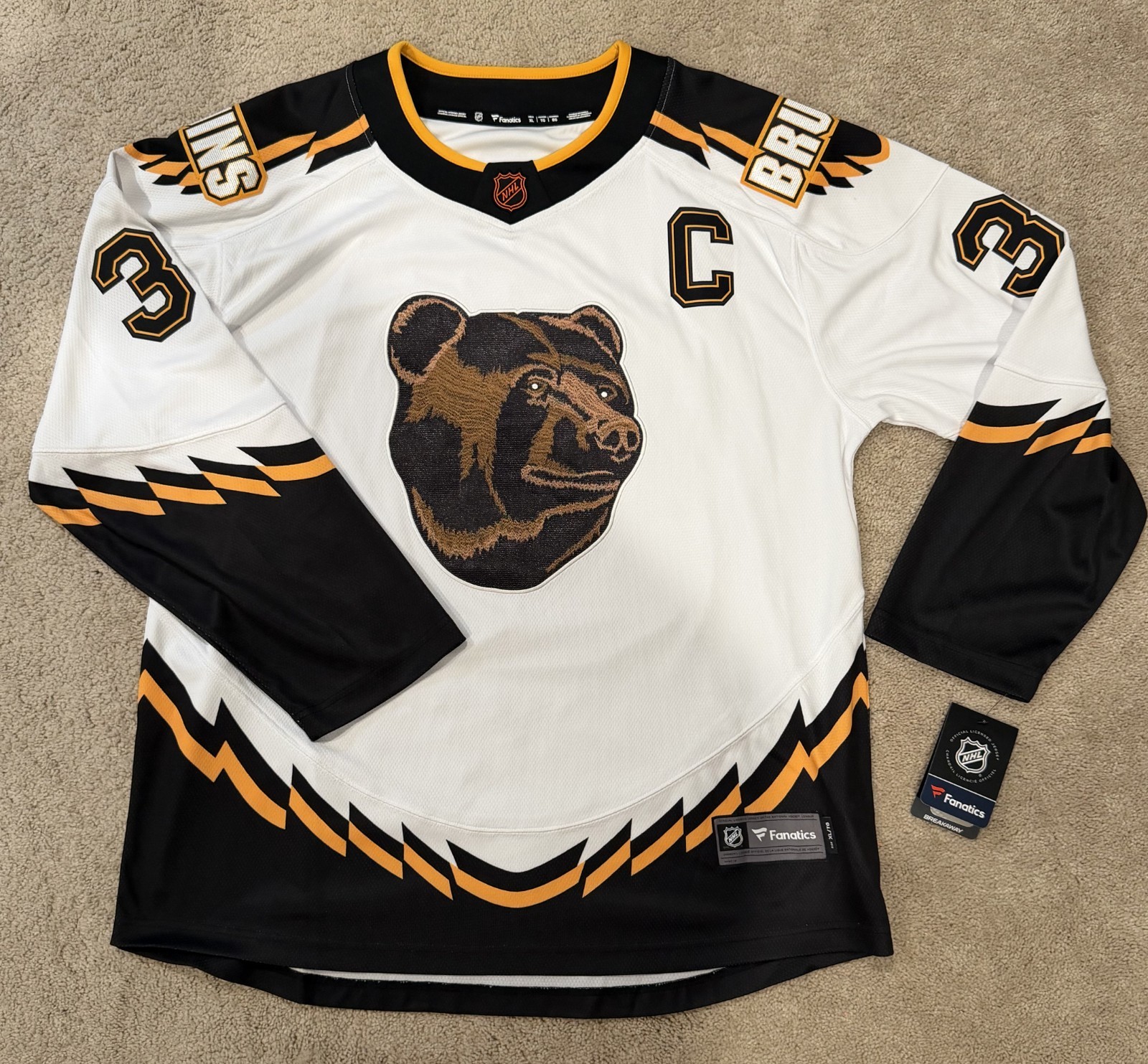 Size XL Fanatics Breakaway Boston Bruins Retired P Bergeron Size XL Fanatics Breakaway Boston Bruins Retired P Bergeron