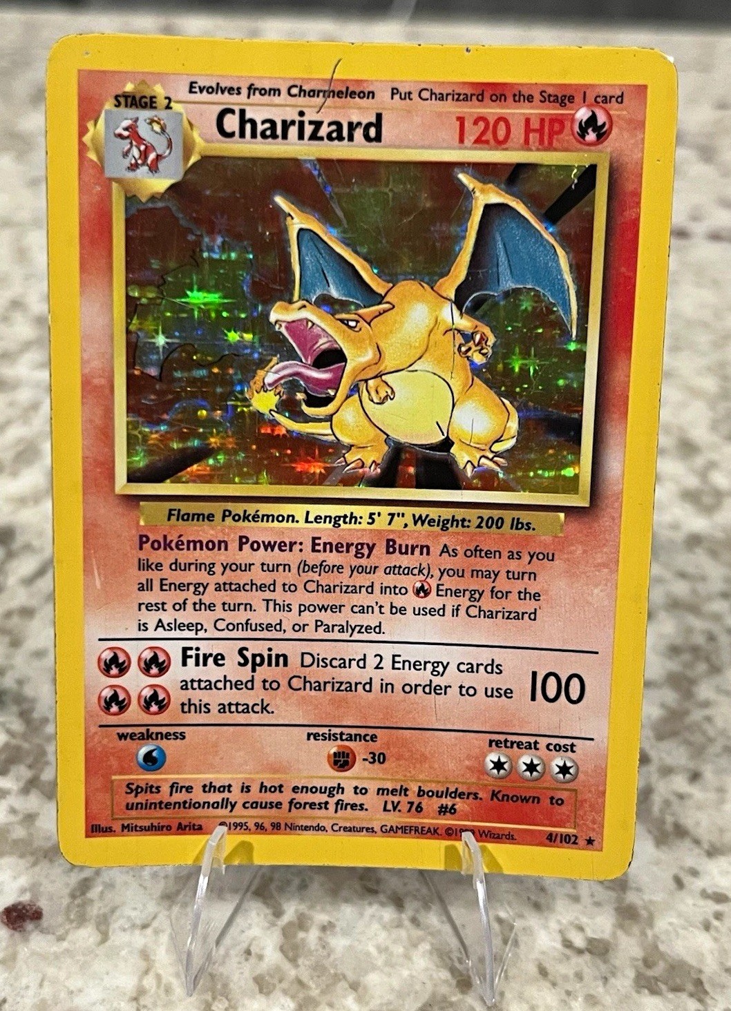 Charizard Base Set Holo 4/102, Pokemon TCG WOTC