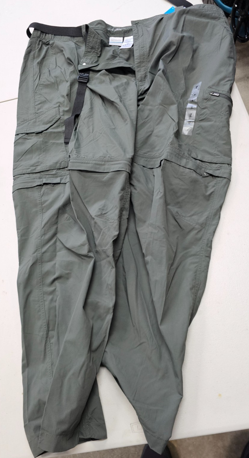 Columbia Silver Ridge Big and Tall Men\'s Convertible Pants Omni Shade Size 52/32