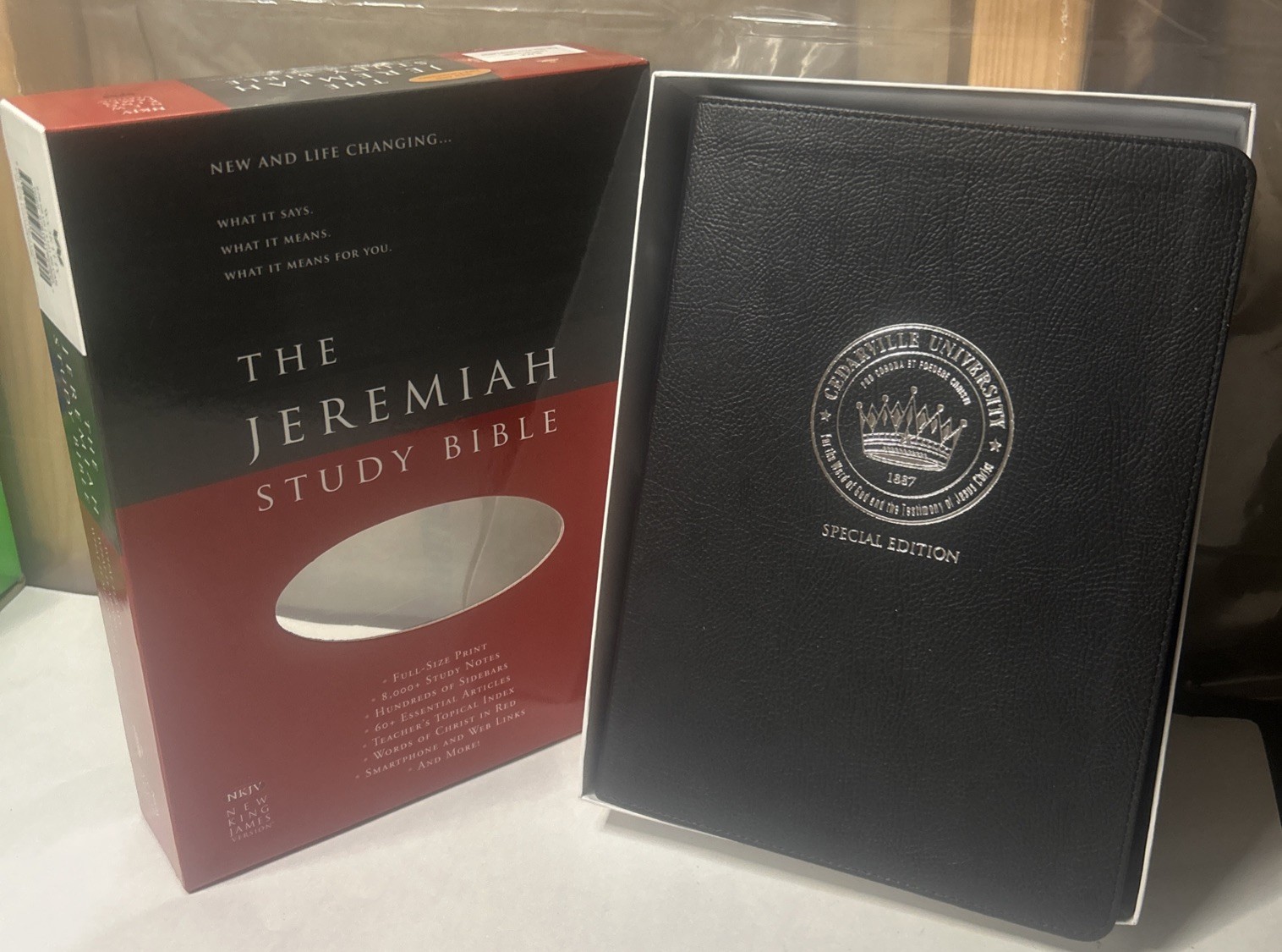 The Jeremiah Study Bible - NKJV - Leather Luxe - Black - Cedarville University