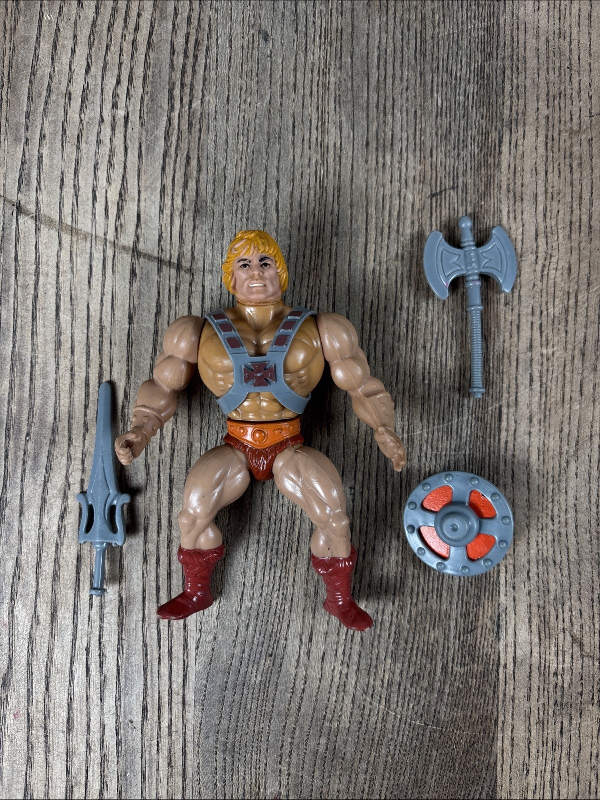 MOTU Vintage HE-MAN Complete Masters Of The Universe Figure Sword Shield Axe Etc MOTU Vintage HE-MAN Complete Masters Of The Universe Figure Sword Shield Axe Etc