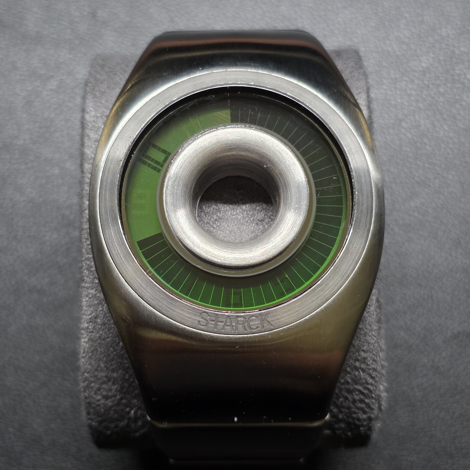 Fossil x Philippe Starck PH-1108 O Ring Watch Y2K – Green Dial - Stainless Steel