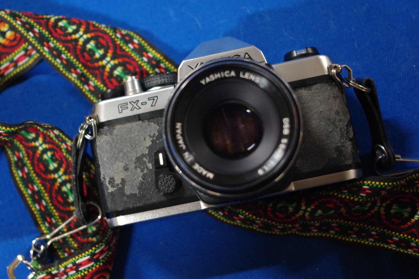 WORKING Vintage Yashica FX-7 35mm slr film camera 50mm f/1.9 prime lens tested