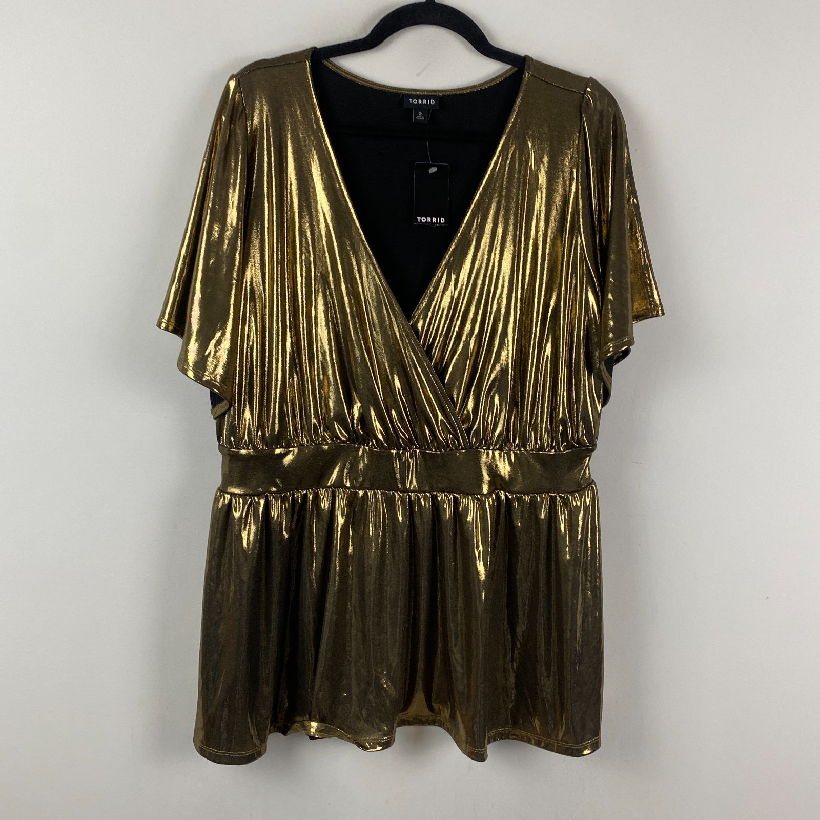 Torrid Liquid Shine Surplice Peplum Top Size 2X Gold Surplice Peplum