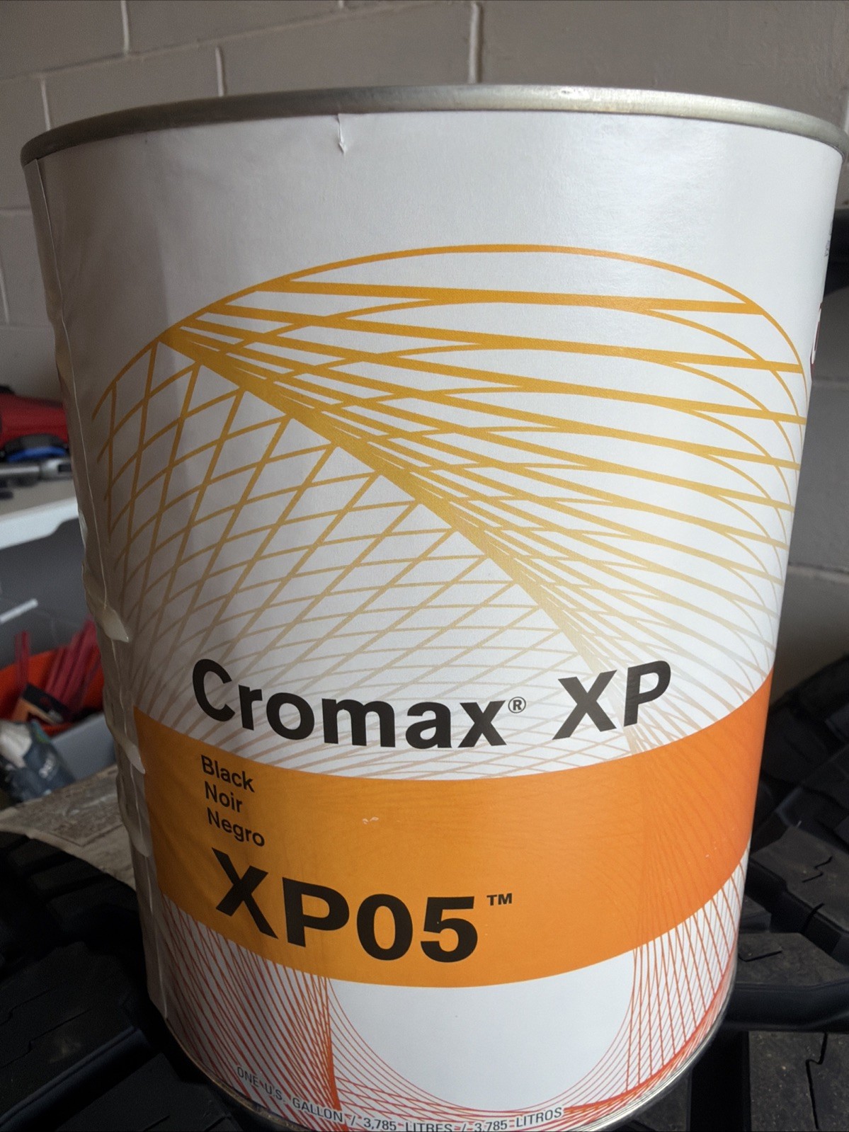 Axalta Dupont 1 Galoon XP05 Black Mixing Tint Toner Cromax Axalta Dupont 1 Galoon XP05 Black Mixing Tint Toner Cromax