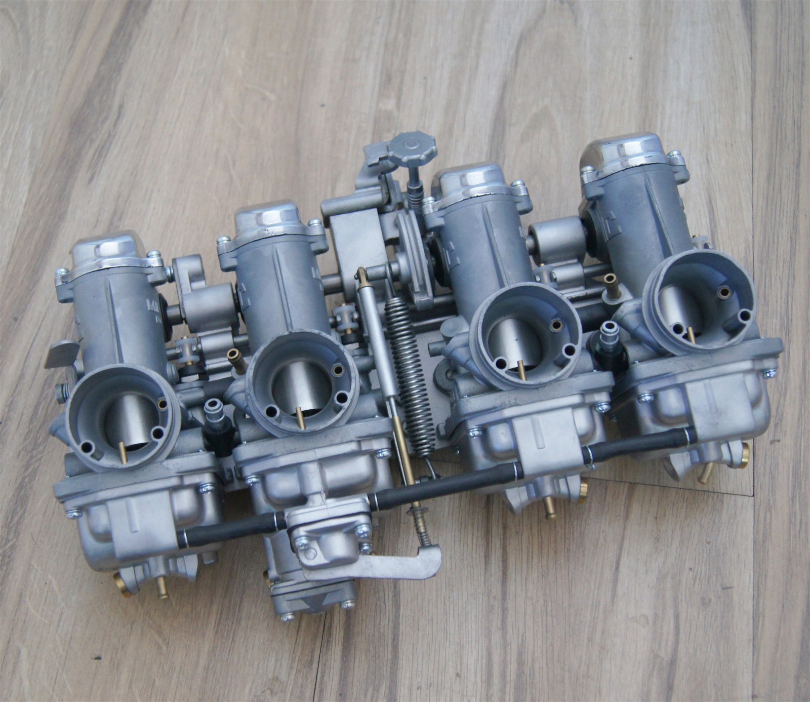 Restored 1979-80 kawasaki kz1000 kz 1000 LTD Carburetor carb oem 26mm Mikuni set