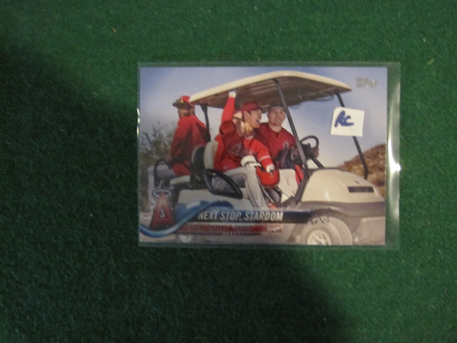 Topps 2018 Update US158 Mike Trout Shohei Ohtani Next Stop Stardom RC  MINT