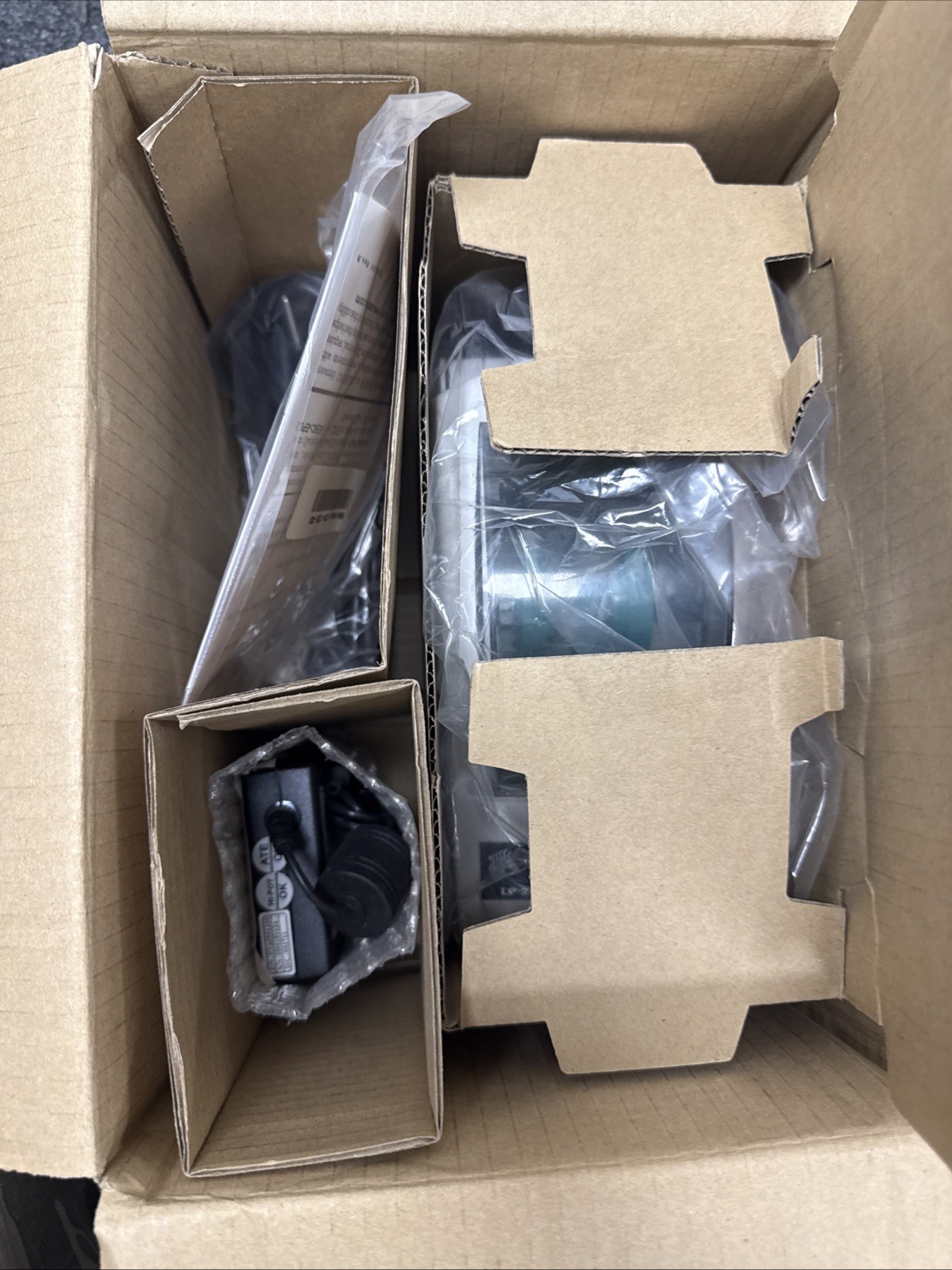 BRAND NEW IN BOX ZEBRA LP2824 Thermal Label Printer USB / Serial Interfaces BRAND NEW IN BOX ZEBRA LP2824 Thermal Label Printer USB / Serial Interfaces